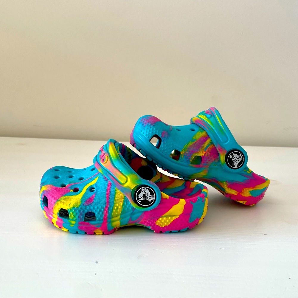 Crocs Classic Marbled Clog (Toddler/C 4)